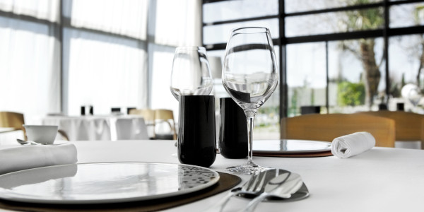 Tramitación de Licencias Apertura / Actividad y Permisos · Permisos de Apertura Restaurantes